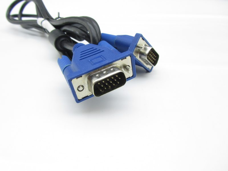КАБЕЛ VGA КЪМ VGA 1